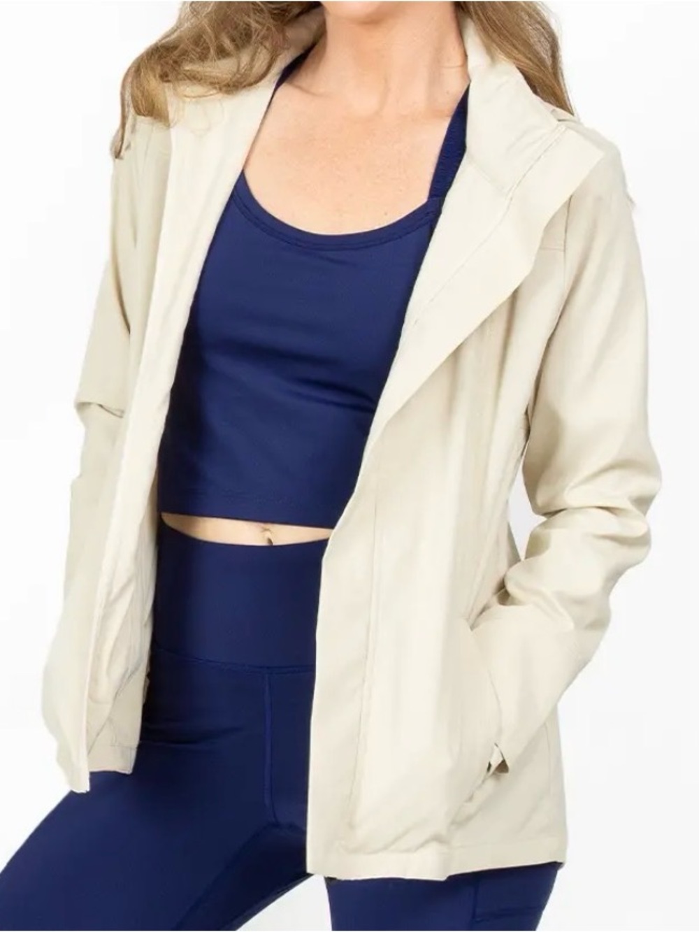 Phoenix Sierra Run Jacket - NWT - Size 2X Light Beige Women's Hooded Jacket